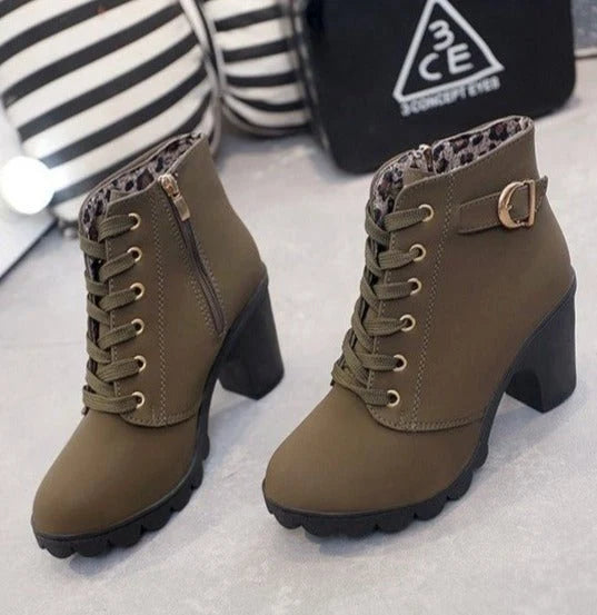 Ava - Schnürstiefeletten zum Aufpeppen deines Herbst-Outfits 4