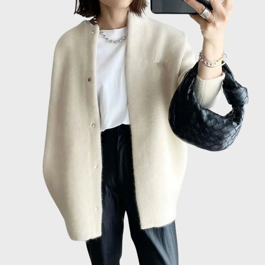 Clara | Damen Oversized Kaschmir Cardigan mit Druckknöpfen 2