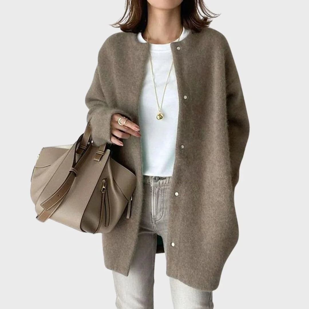 Clara | Damen Oversized Kaschmir Cardigan mit Druckknöpfen 5