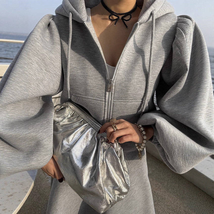Damen Sweatset mit Ballonärmeln und ausgestelltem Midirock 4