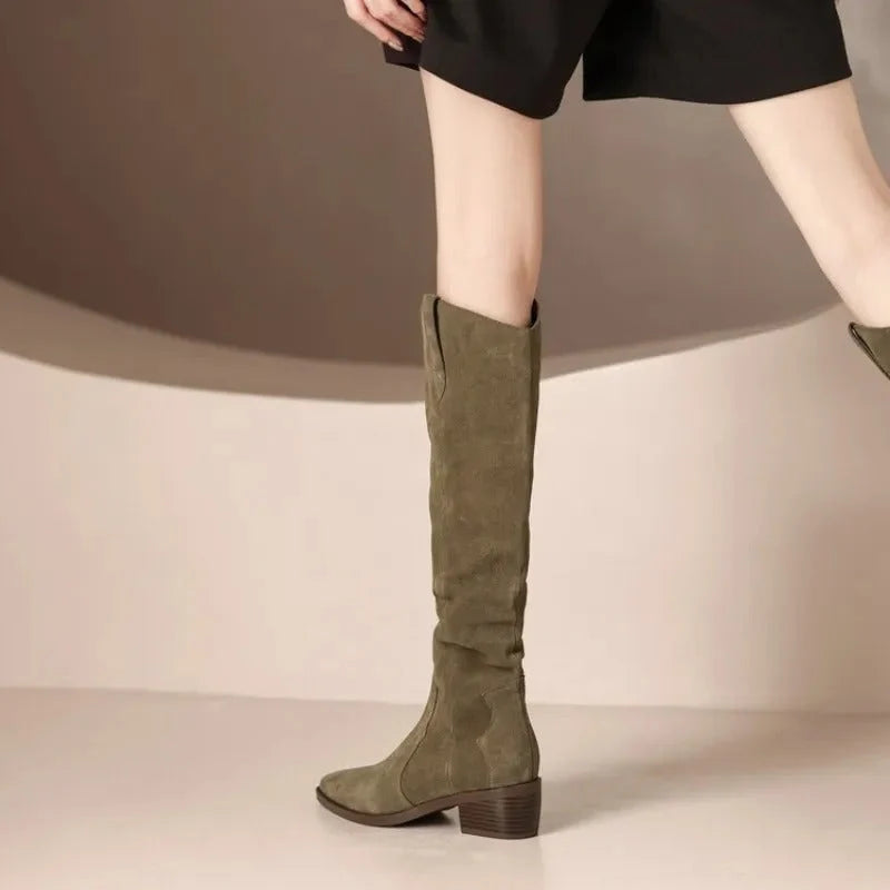 Drune - Vintage-Stiefel aus Wildleder mit Rüschen 3