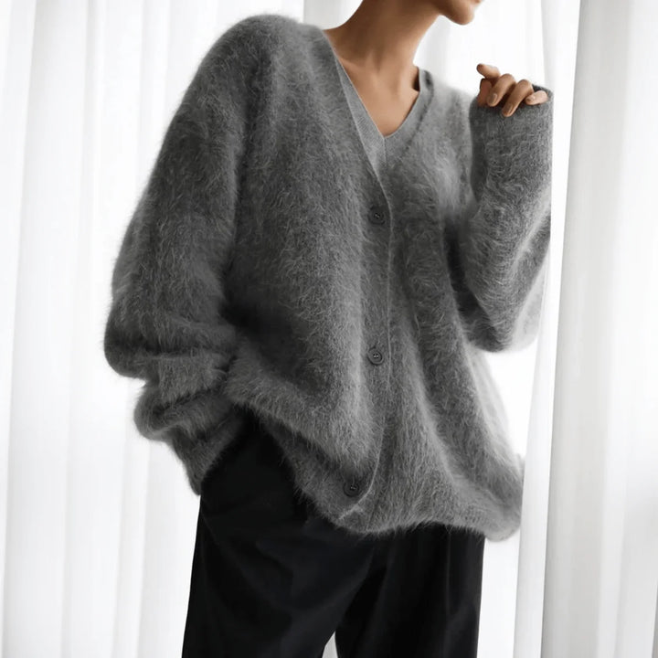 Edith | Damen Trendige Flauschige Strickjacke mit Knopfleiste 2