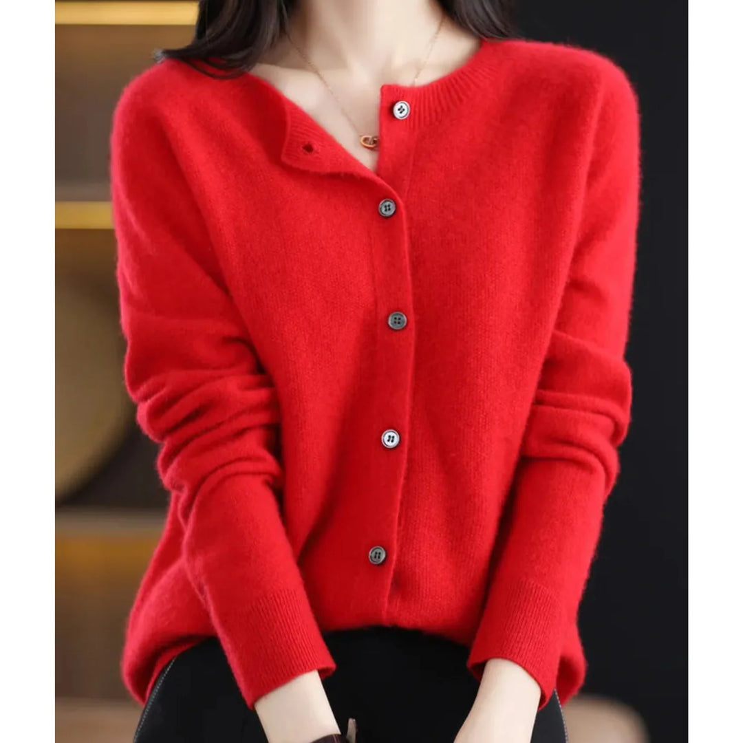 Katharina | Damen Strickjacke mit klassischer Knopfleiste 13