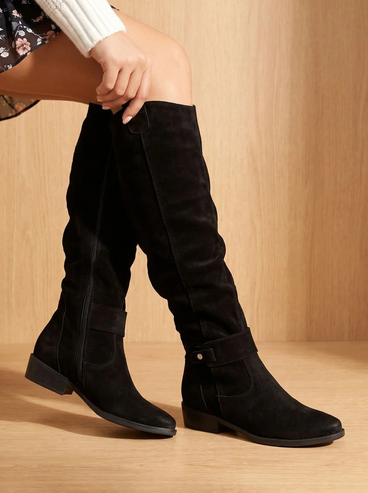 Marie | Damen Kniehohe Schlupfstiefel Spitze Zehenform Blockabsatz Ziehlasche 5