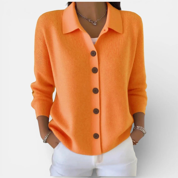 Rosalie | Strickbluse mit Polokragen und Knopfleiste 10