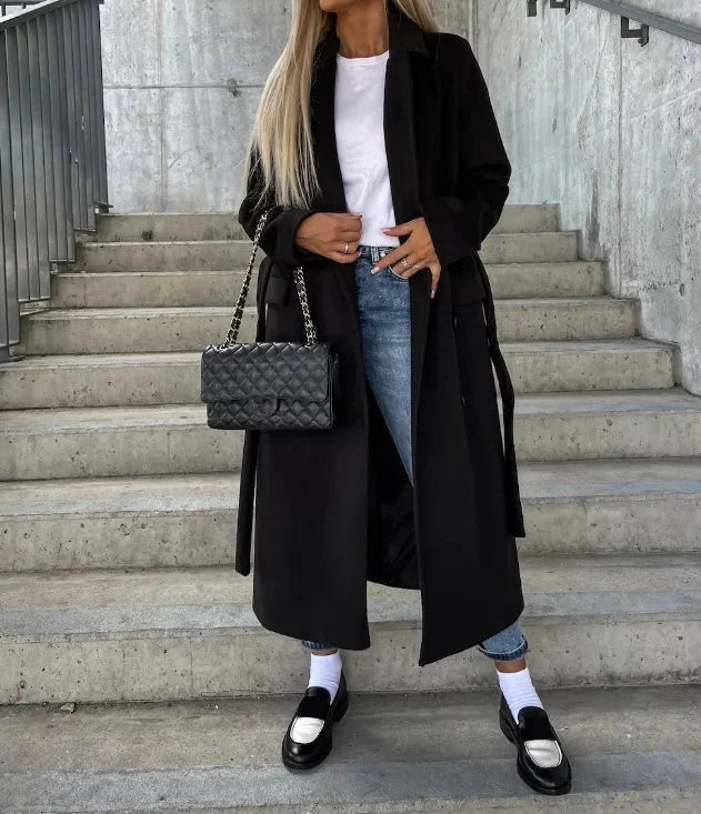 Svenja | Oversized Mantel mit Reverskragen und Zweireiher 3